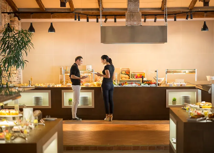 Maistra Select Island Katarina 호텔 로비니