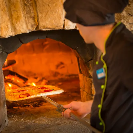 Maistra Select Island Katarina 3* רוביני