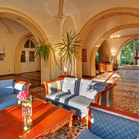 Maistra Select Island Katarina מלון 3*